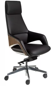 Офисное поворотное кресло из экокожи Ramiro 67X69X121 CM