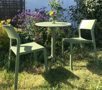 Стол пластиковый обеденный Spritz 60X60X77 CM