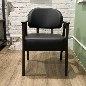 Стул Давос черная экокожа массив бука 61X69,5X81,5 CM