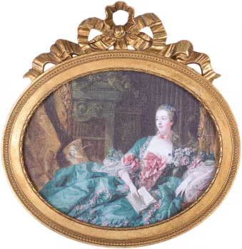 Картина A Lady in a Magnificent Dress 30X27 CM