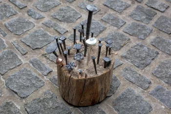 Гвоздь 1,2X1,2X4 CM