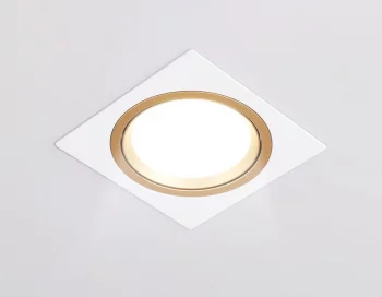 Встраиваемый точечный светильник Techno Spot 12X12X3 CM