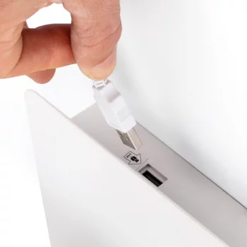 Настенный светильник Suau с ридером и полочкой белый USB