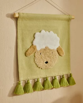 Хлопковый настенный гобелен Milu с овечкой и зелеными кисточками 40X55X1 CM