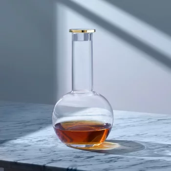 Декантер с крышкой Luca 1.5 L