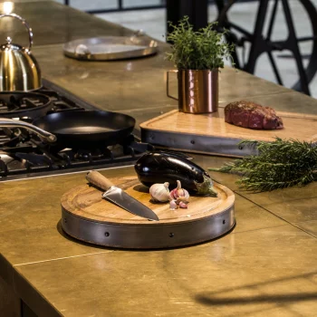 Доска разделочная из манго Industrial Kitchen Ø36 CM