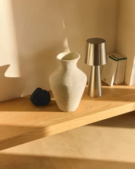 Настольная лампа Arenys из металла с глянцевым серебристым покрытием 16X16X40 CM