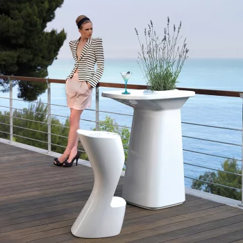 Барный табурет Moma High Stool 38X74X40 CM