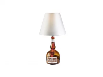 Настольная лампа Liquor Dessert Kit белый абажур 22X22X21 CM