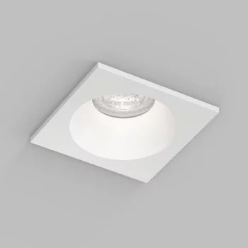Встраиваемый влагозащищенный точечный светильник Cove 9X9X5 CM