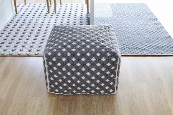 Пуф с чехлом из шерсти Silai Small 52X52X35 CM черный