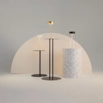 Настольный светильник AI Collaboration 13X13X358 CM