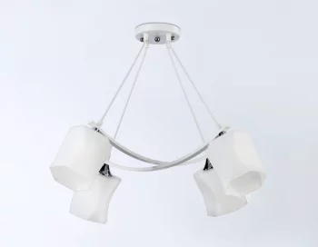 Подвесная люстра Traditional 64X64X44 CM