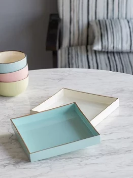 Поднос декоративный Line 22X22X3 CM