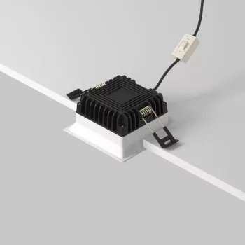 Встраиваемый светильник Окно 8W 8.95X8.95X4.5 CM