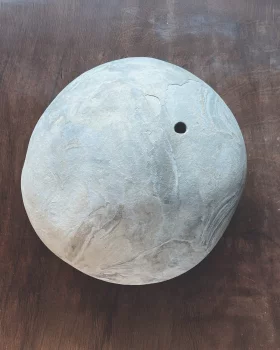 Estratos II 35X35X25 CM