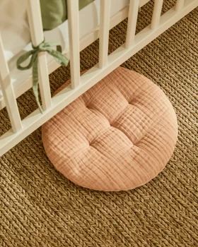 Розовая декоративная подушка Laily 30X30X3 CM