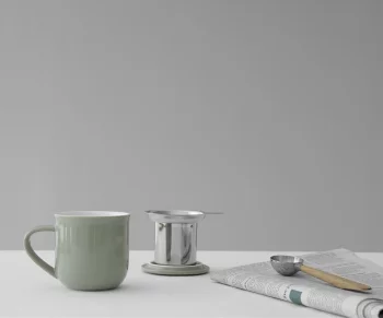 Чайная кружка с ситечком Minima 350 ml