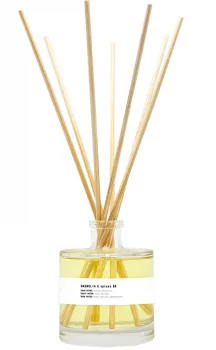 Диффузор ароматический lab co Magnolia and spices 100 ml