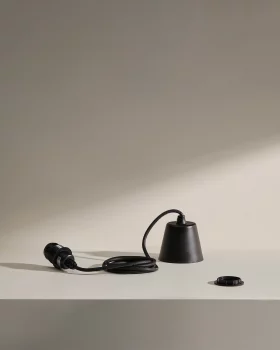 Черный потолочный крепеж для уличного светильника Albir 9X9X214 CM