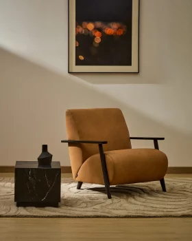 Кресло Meghan из коричневой кожи и массива ясеня с отделкой венге 77X83X78 CM