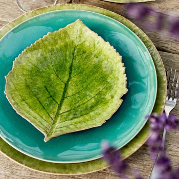 Тарелка Riviera Hydrangea leaf 22X19 CM