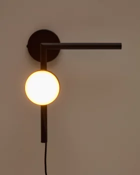 Настенный светильник Orey с поворотным точечным светом 23X10.5X28.5 CM