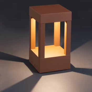 Низкий уличный светильник Agra Led 10.8X10.8X20 CM