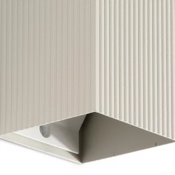 Квадратный настенный светильник LUNE с рифлением 1xGU10 10X8X6.5 CM