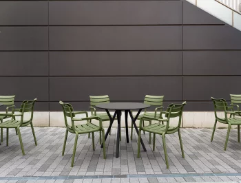 Стол пластиковый Max Table 90X90X74 CM
