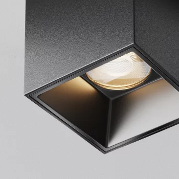 Потолочный накладной светодиодный светильник Артику 5X3X6 CM