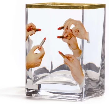 Стеклянная ваза Lipsticks Small 10X8X14 CM
