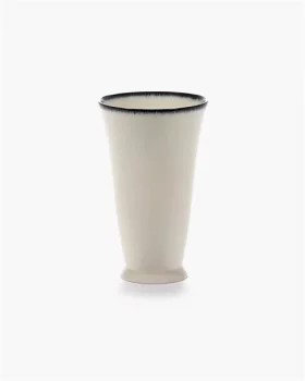 MUG WHITE/BLACK VAR A D?