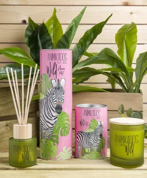 Свеча ароматическая Zebra wild 40 часов горения