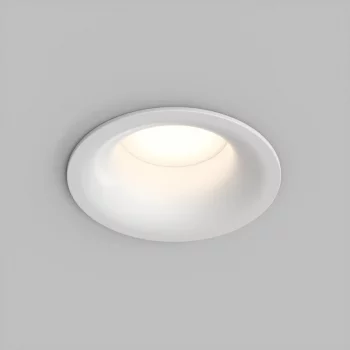 Встраиваемый влагозащищенный точечный светильник Kibek 9X9X4 CM