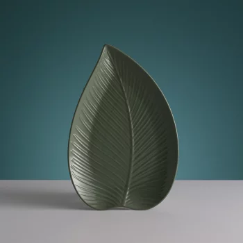 Блюдо сервировочное in the Forest Leaf 32X25 CM
