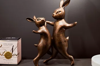 Статуэтка Dancing Bunnies 18X13X31 CM