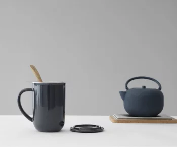 Чайная кружка с ситечком Minima 500 ml