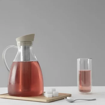 Графин с ситечком для чая Infusion 2 L