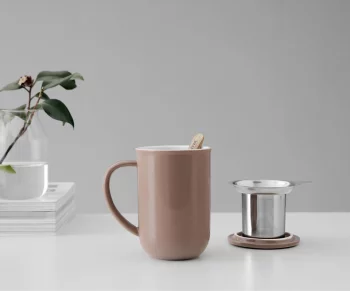 Чайная кружка с ситечком Minima 500 ml