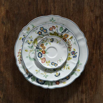 Тарелка Florentius Ø23 CM