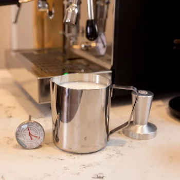 Молочник Stainless Steel 600ml