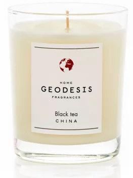 Ароматическая свеча Black tea 50 часов горения