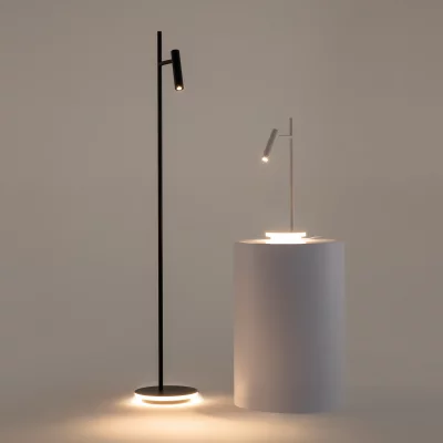 Настольный светильник Эстудо 15X15X45.5 CM 6
