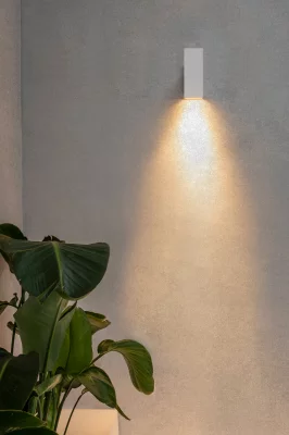 Уличный настенный светильник KOV квадратный белый LED 2x6W 3000K 34°/34° 21,2X8,7X8 CM 3