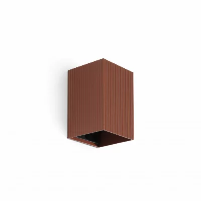 Квадратный настенный светильник с рифлением LUNE 10X8X6.5 CM 6
