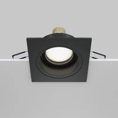 Встраиваемый точечный светильник Атом 92X92X40 MM 6