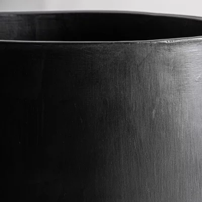 Черная бетонная ваза Michoux 60X60X77 CM 5