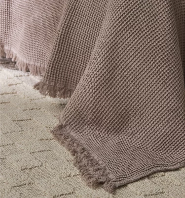 Покрывало вафельное из хлопка Essential 230X250 CM серо-бежевого цвета 4