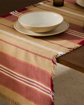 Дорожка на стол из 100% хлопка Davia с красными полосами и бахромой 50X150 CM 3